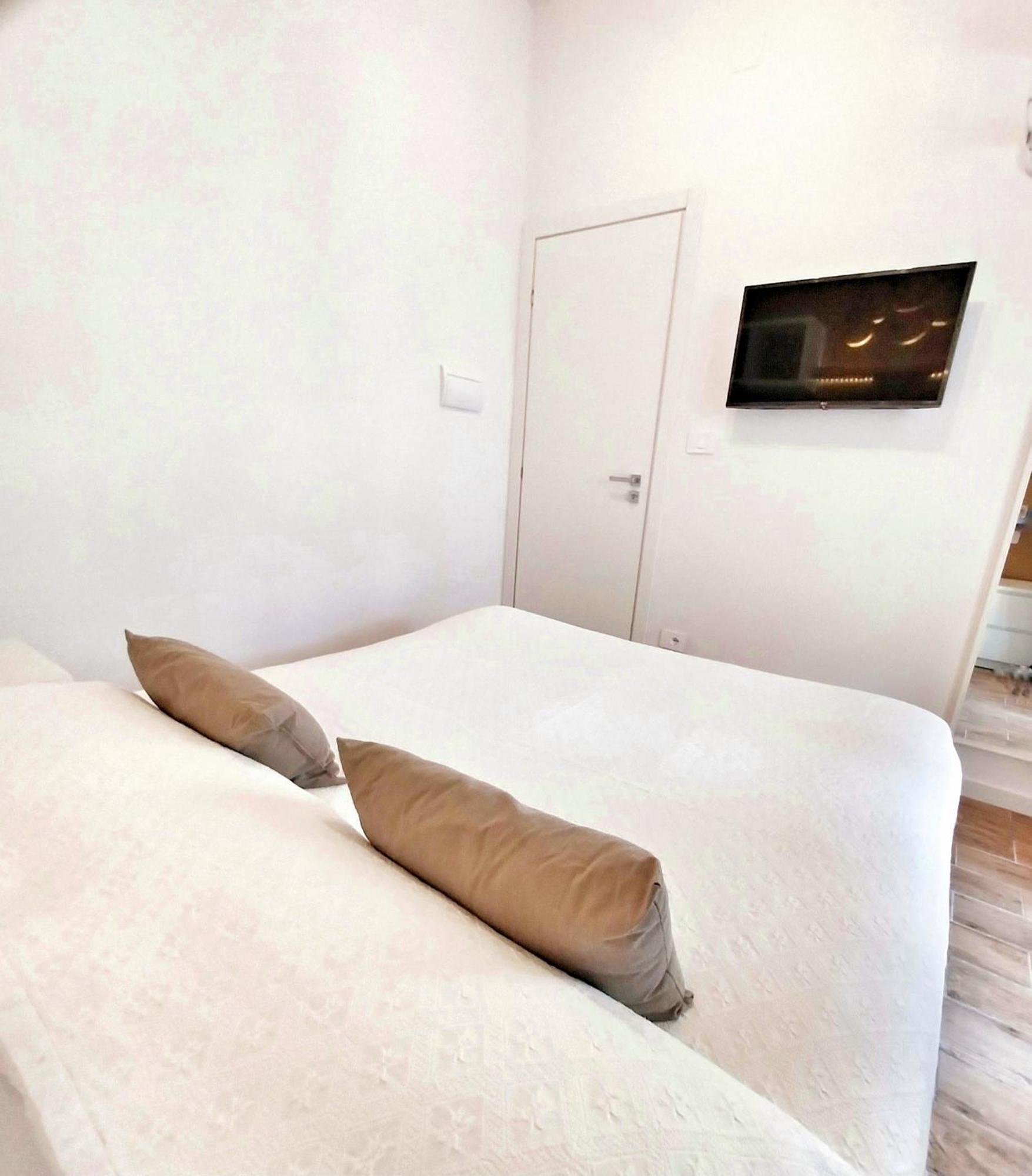 Attic Apartment Rapallo Exterior photo