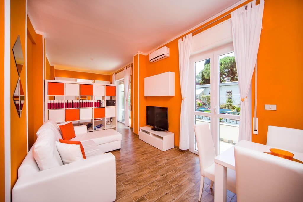 Attic Apartment Rapallo Room photo